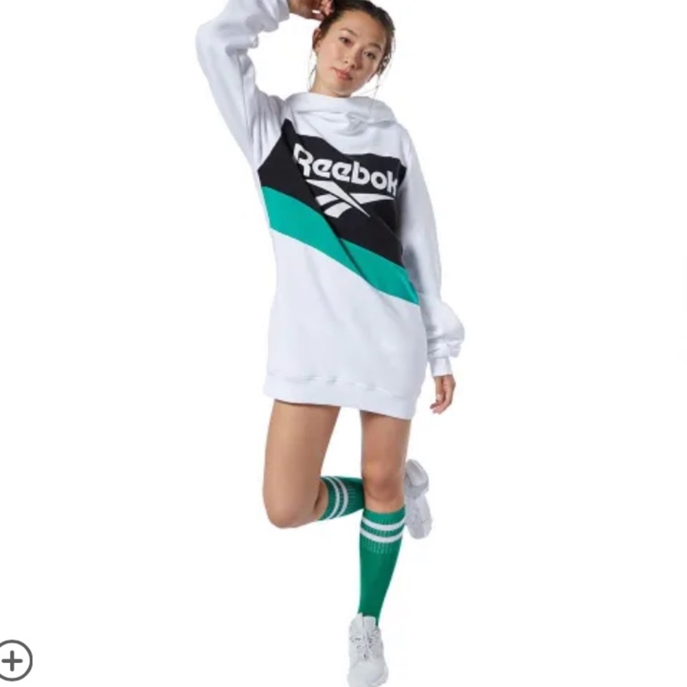 Reebok Womens Classics Vector
Hooded Hoodie sweatshirt /Dress size L